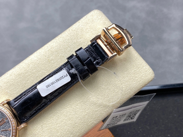 IWC Focus on big factory goods
