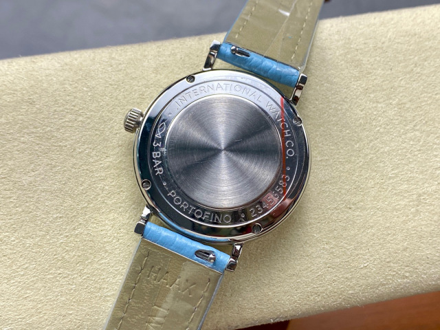 IWC Focus on big factory goods