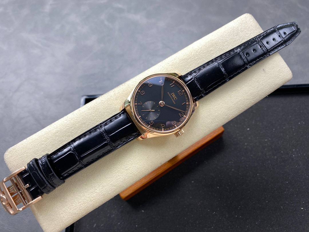 IWC Focus on big factory goods
