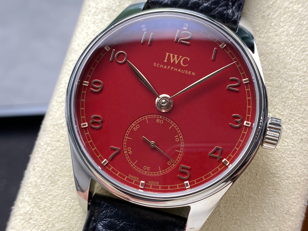 IWC Focus on big factory goods