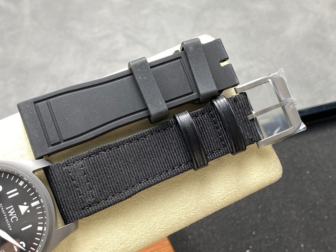IWC Focus on big factory goods