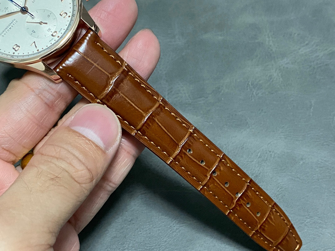IWC Focus on big factory goods