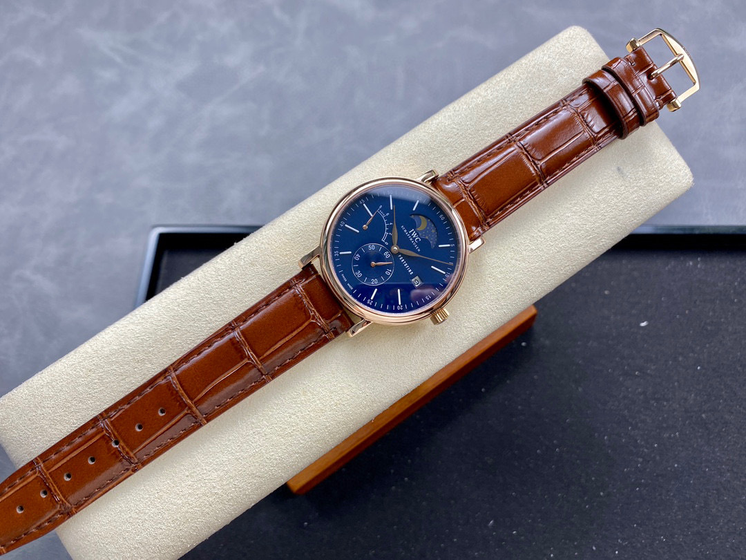 IWC Focus on big factory goods