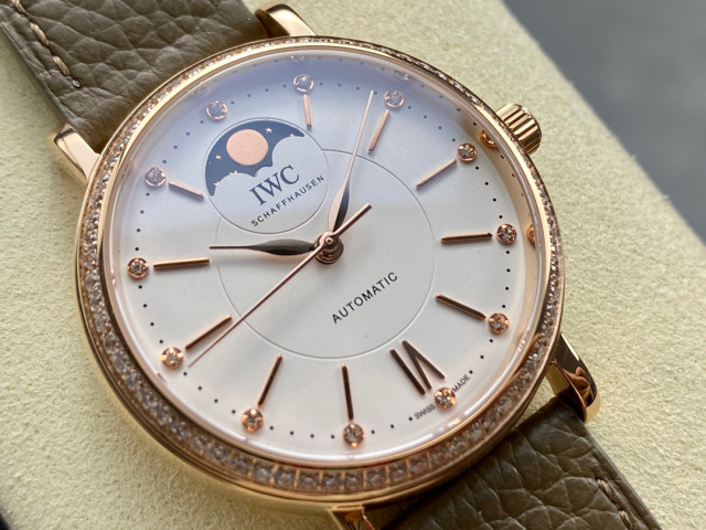 IWC Focus on big factory goods