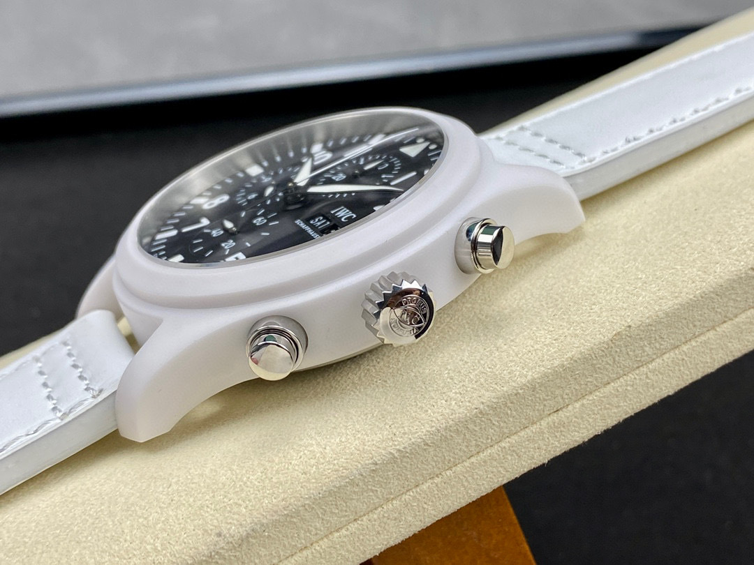 IWC Focus on big factory goods