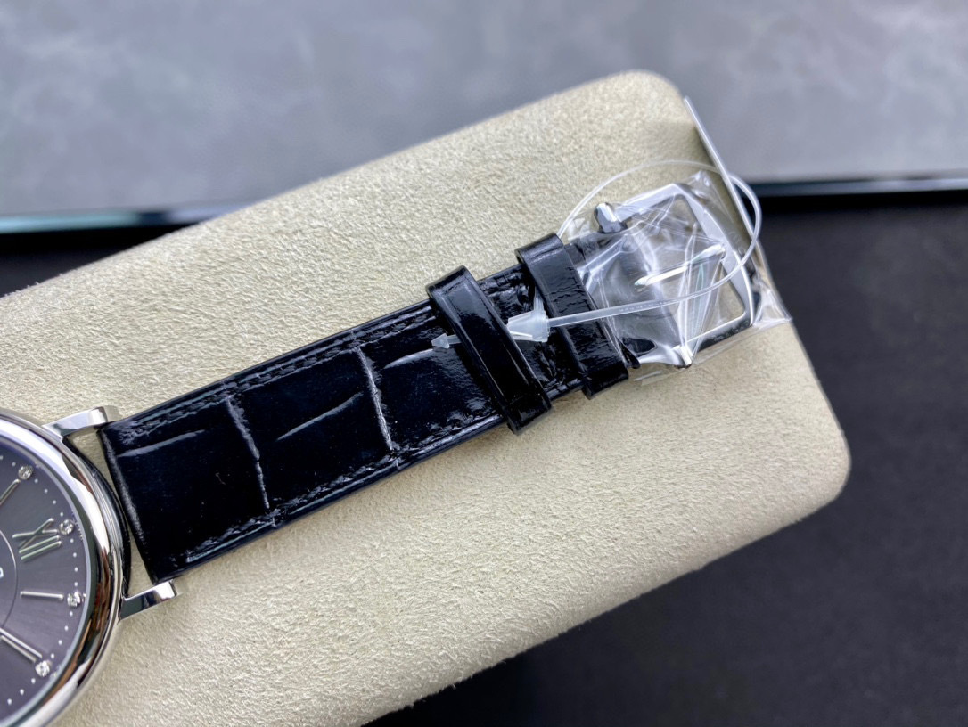 IWC Focus on big factory goods