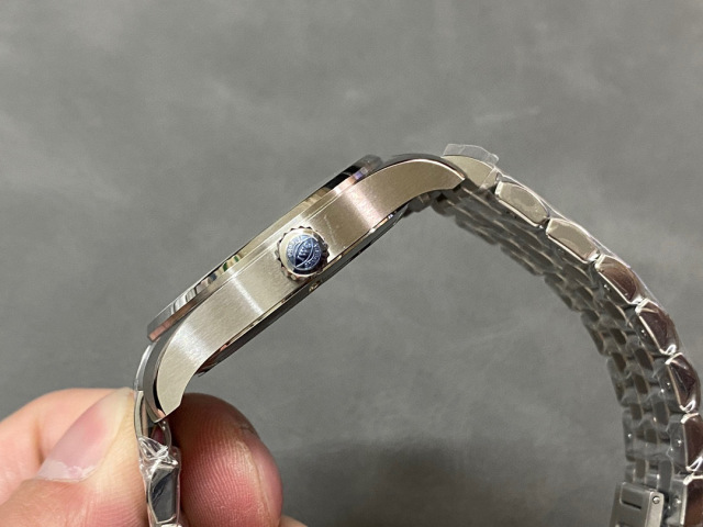 IWC Focus on big factory goods