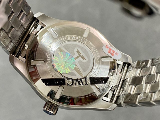 IWC Focus on big factory goods