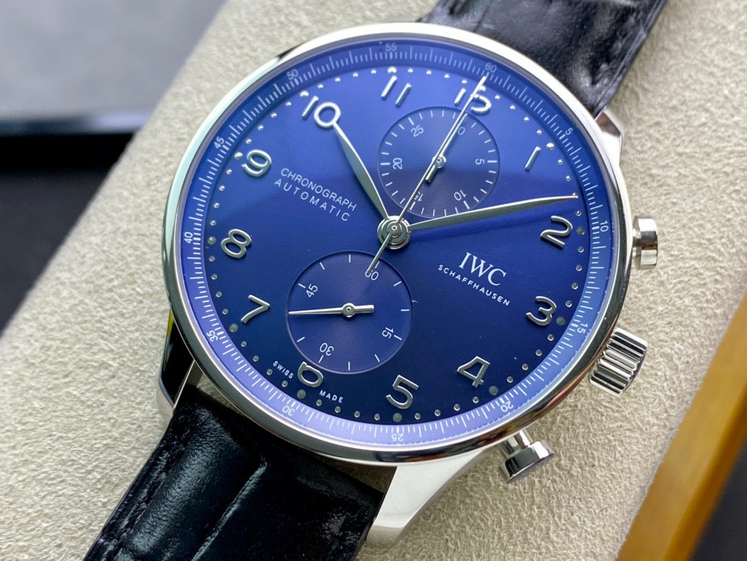 IWC Focus on big factory goods