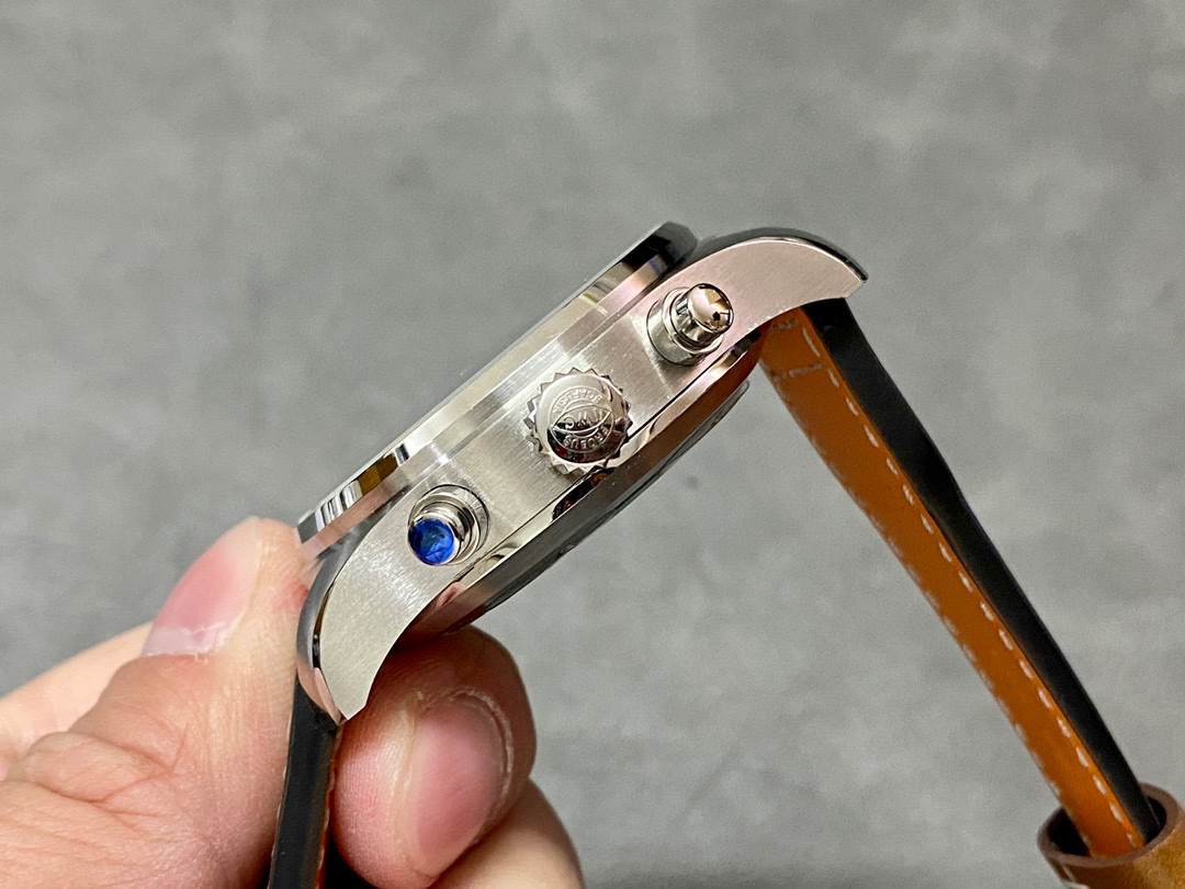 IWC si concentra sui beni di grandi dimensioni