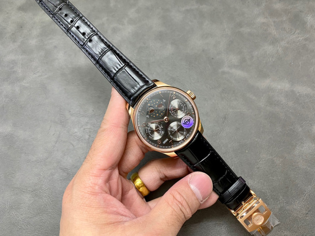 IWC Fokus pada barangan kilang besar