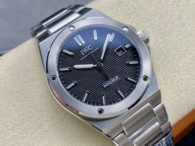 IWC Focus on big factory goods