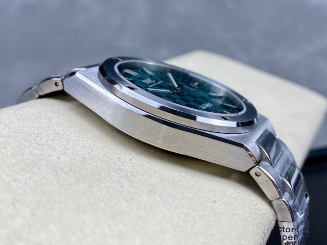 IWC Fokus pada barangan kilang besar