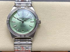 Breitling Focus on big factory goods
