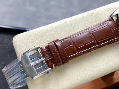Breitling Focus on big factory goods