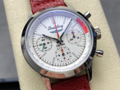 Breitling Focus on big factory goods