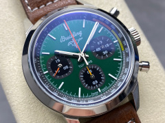 Breitling Focus on big factory goods