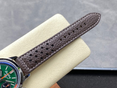 Breitling Focus on big factory goods