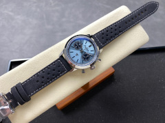 Breitling Focus on big factory goods