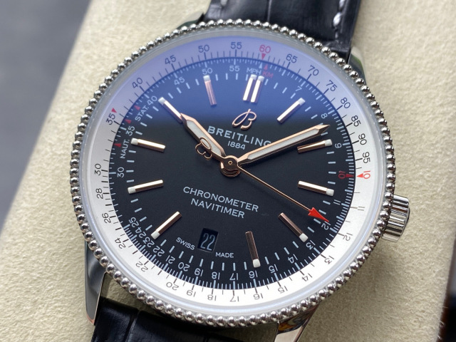 Breitling Focus on big factory goods
