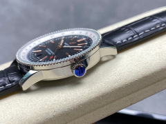 Breitling Focus on big factory goods
