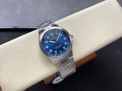 Breitling Focus on big factory goods