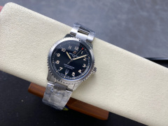 Breitling Focus on big factory goods
