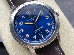 Breitling Focus on big factory goods