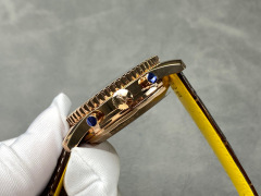 Breitling Focus on big factory goods