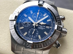 Breitling Focus on big factory goods