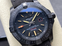 Breitling Focus on big factory goods