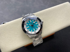 Breitling Focus on big factory goods