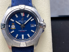 Breitling Focus on big factory goods