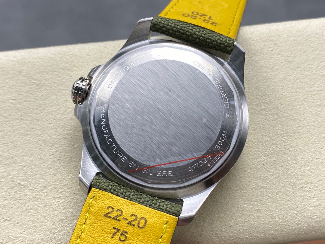 Breitling Focus on big factory goods
