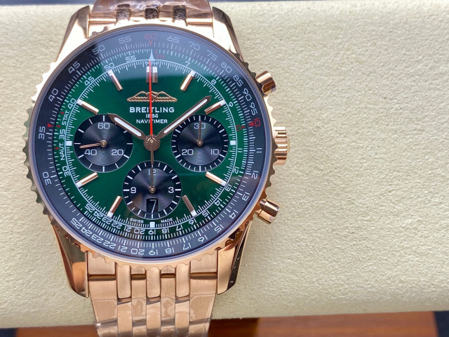 Breitling Focus on big factory goods