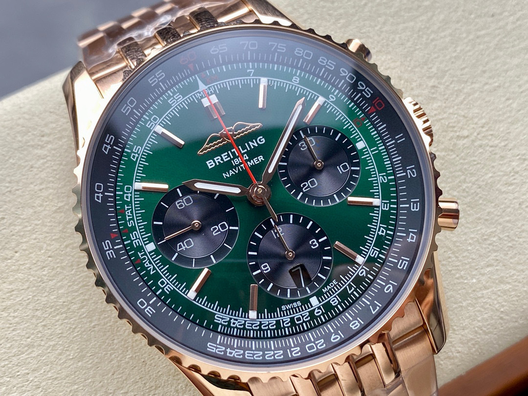 Breitling Focus on big factory goods