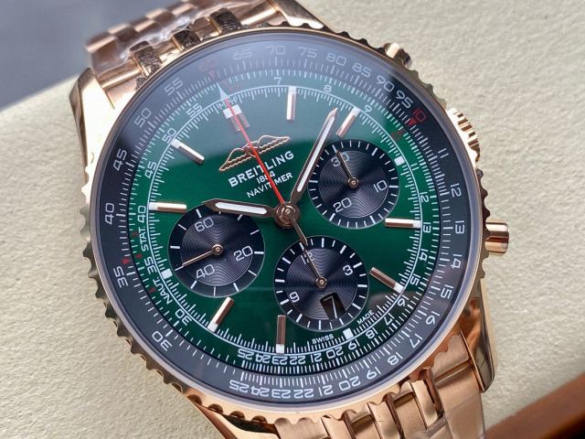 Breitling Focus on big factory goods