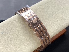 Breitling Focus on big factory goods