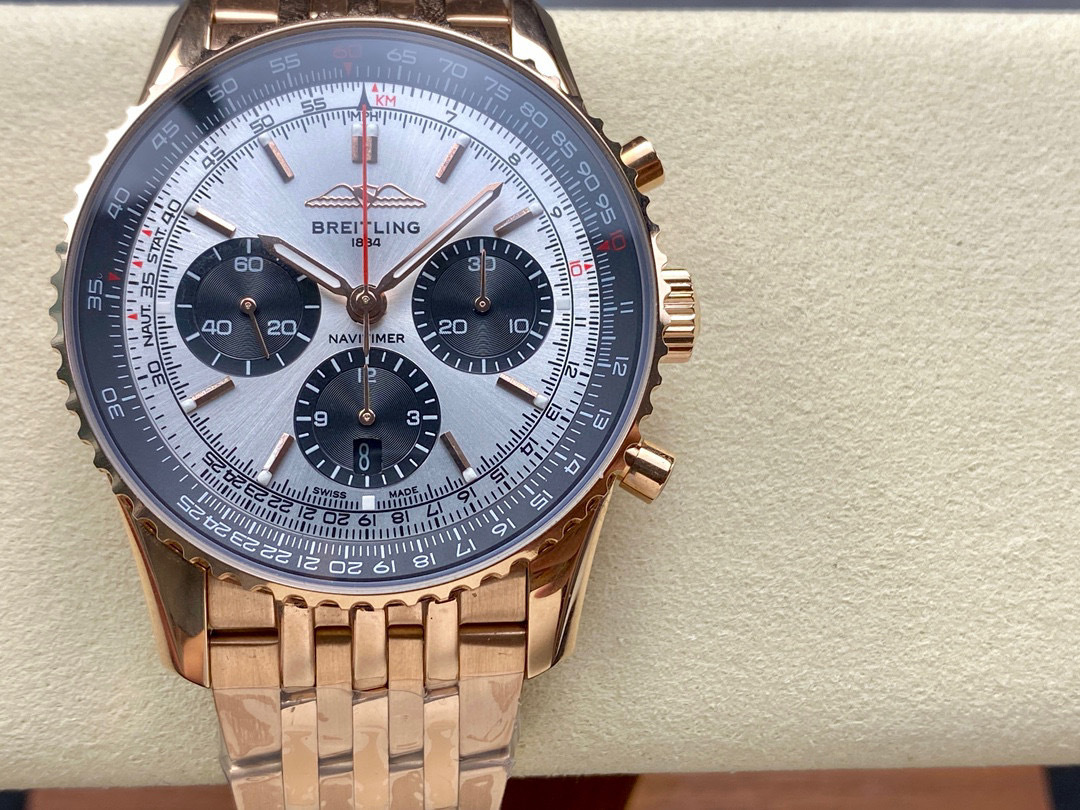 Breitling Focus on big factory goods