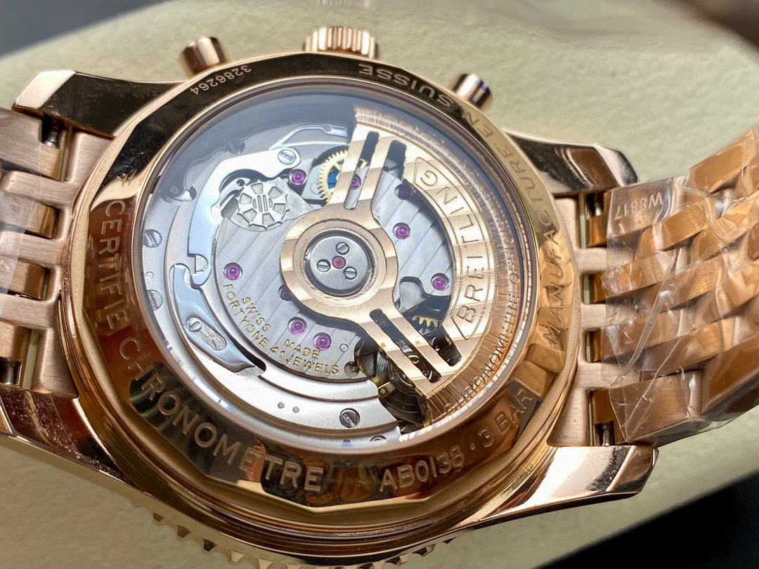 Breitling Focus on big factory goods