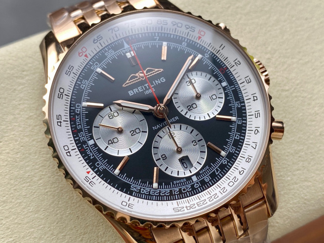 Breitling Focus on big factory goods