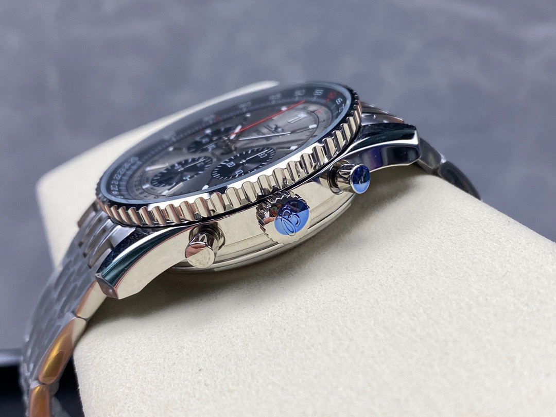 Breitling Focus on big factory goods
