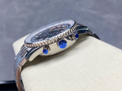 Breitling Focus on big factory goods