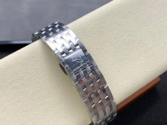 Breitling Focus on big factory goods