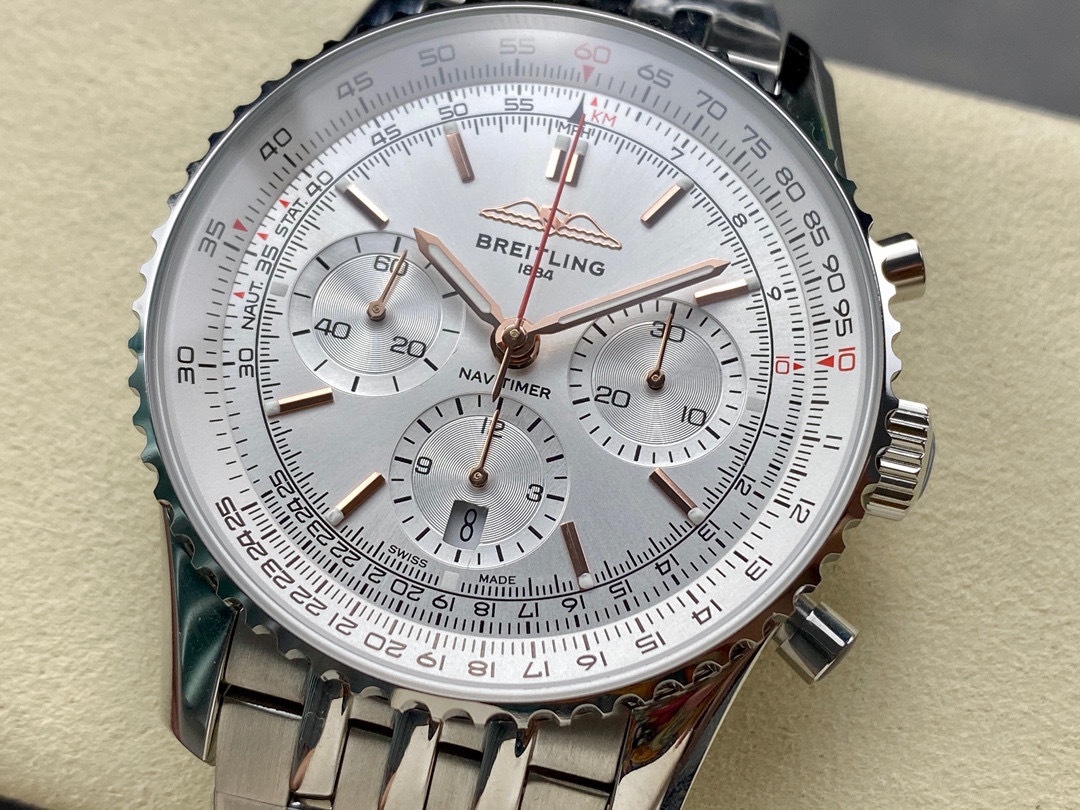 Breitling Focus on big factory goods