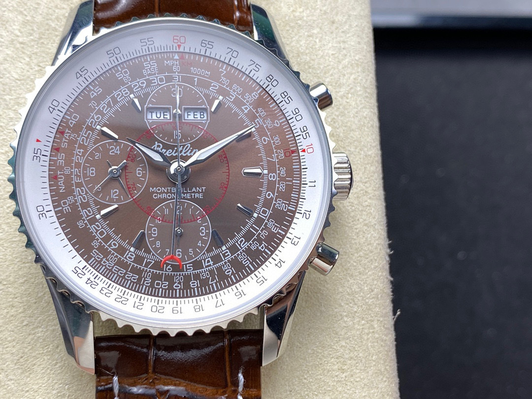 Breitling Focus on big factory goods