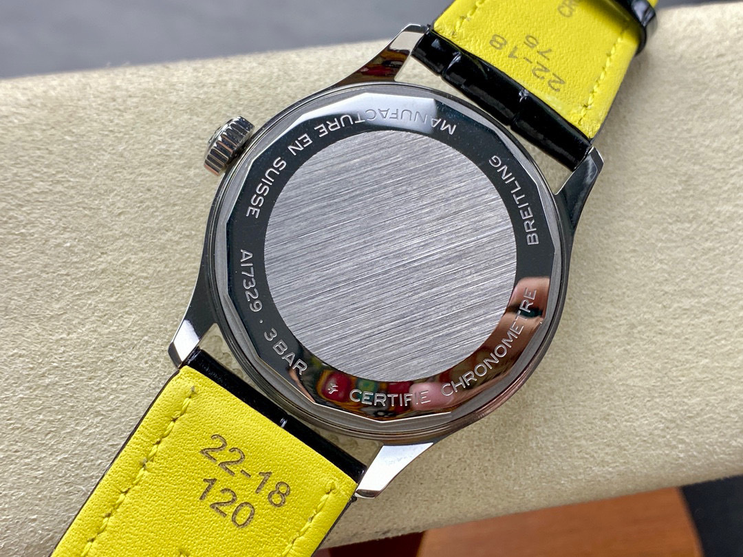 Breitling Focus on big factory goods