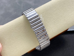 Breitling Focus on big factory goods