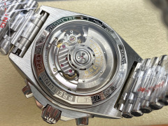 Breitling Focus on big factory goods