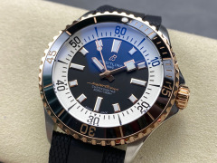 Breitling Focus on big factory goods